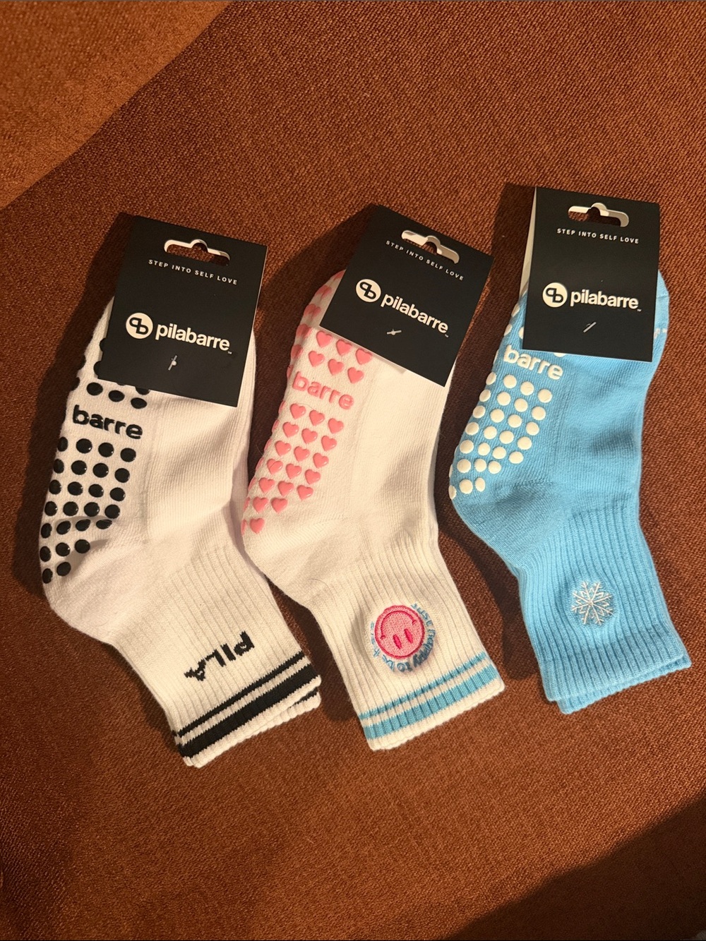 3 Pack Pilabarre Women's Grip Crew Socks - White, Pink & Blue